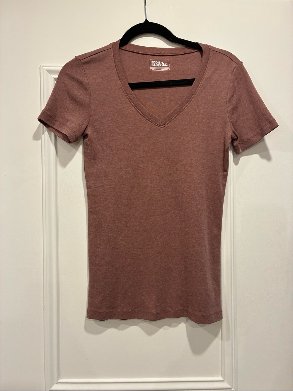 Eddie Bauer Women's V-Neck Short Sleeve Top - Dusty Mauve